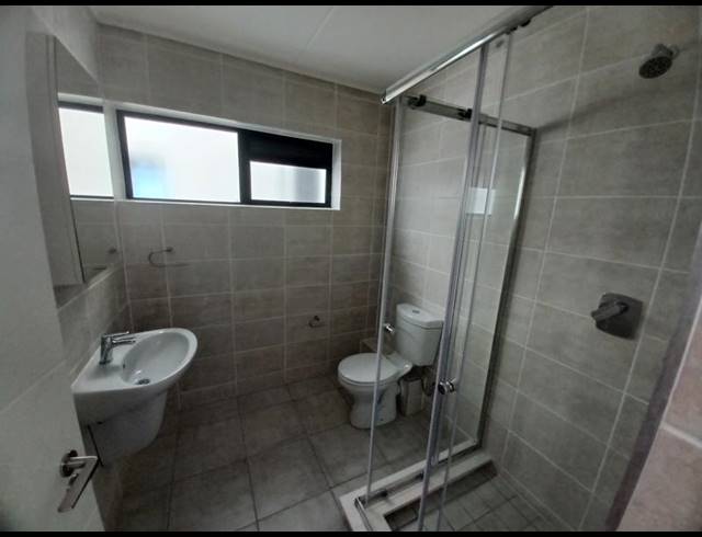 1 BEDROOM APARTMENT FOR SALE IN GREENBAY ECO ESTATE